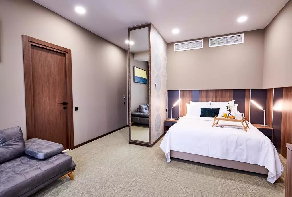 hotel best western city center tbilisi_shabavizparvaz_08.jpg